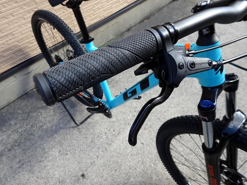 2022' GT AVALANCHE Comp V2 -(新潟の自転車のプロショップ